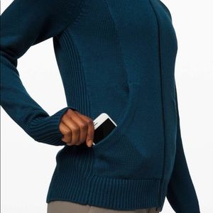Lululemon Cashlu Scuba Hoodie - Night Diver